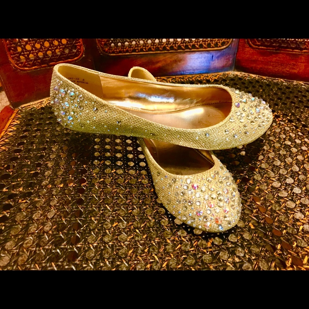Francesa’s Gold Sparkle Flats
